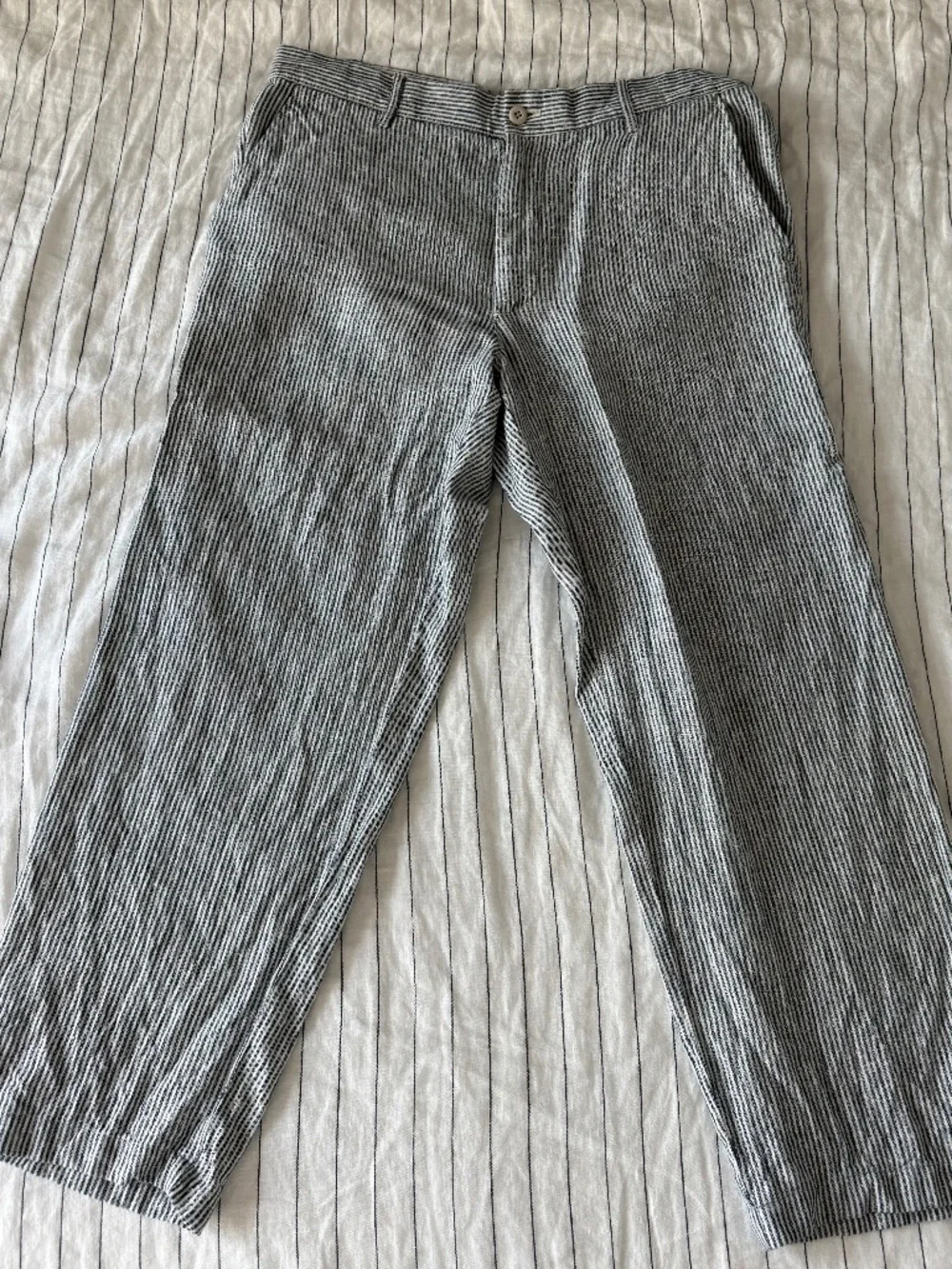 Men’s Blue/White Striped Classic Fit J Crew 100% Linen Pants 33x30